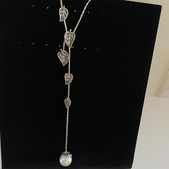 Silver Tone Long Crystal Leaves Pearl Drop Necklace - Picture 3 of 10